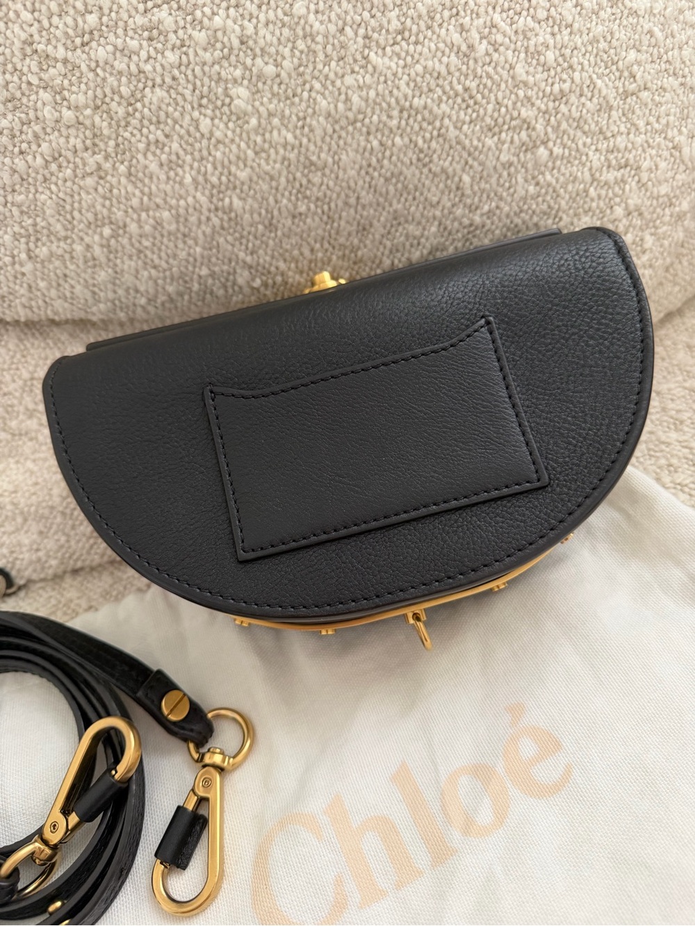 Chloe Nile Small Bracelet Leather Shoulder Bag in Black - Picture 4 of 12